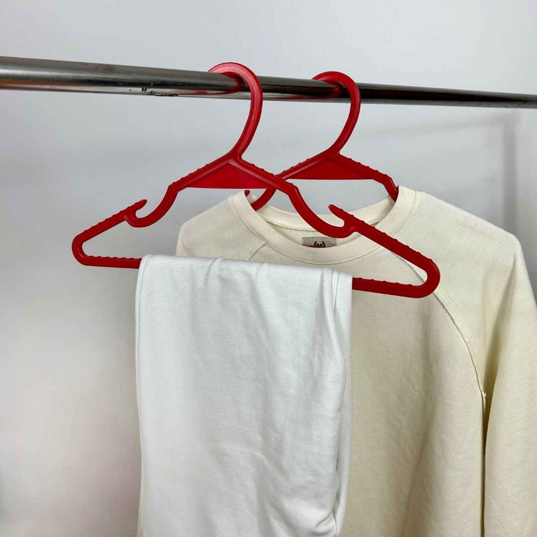 ( r e ) ˣ Adult Hanger - Red